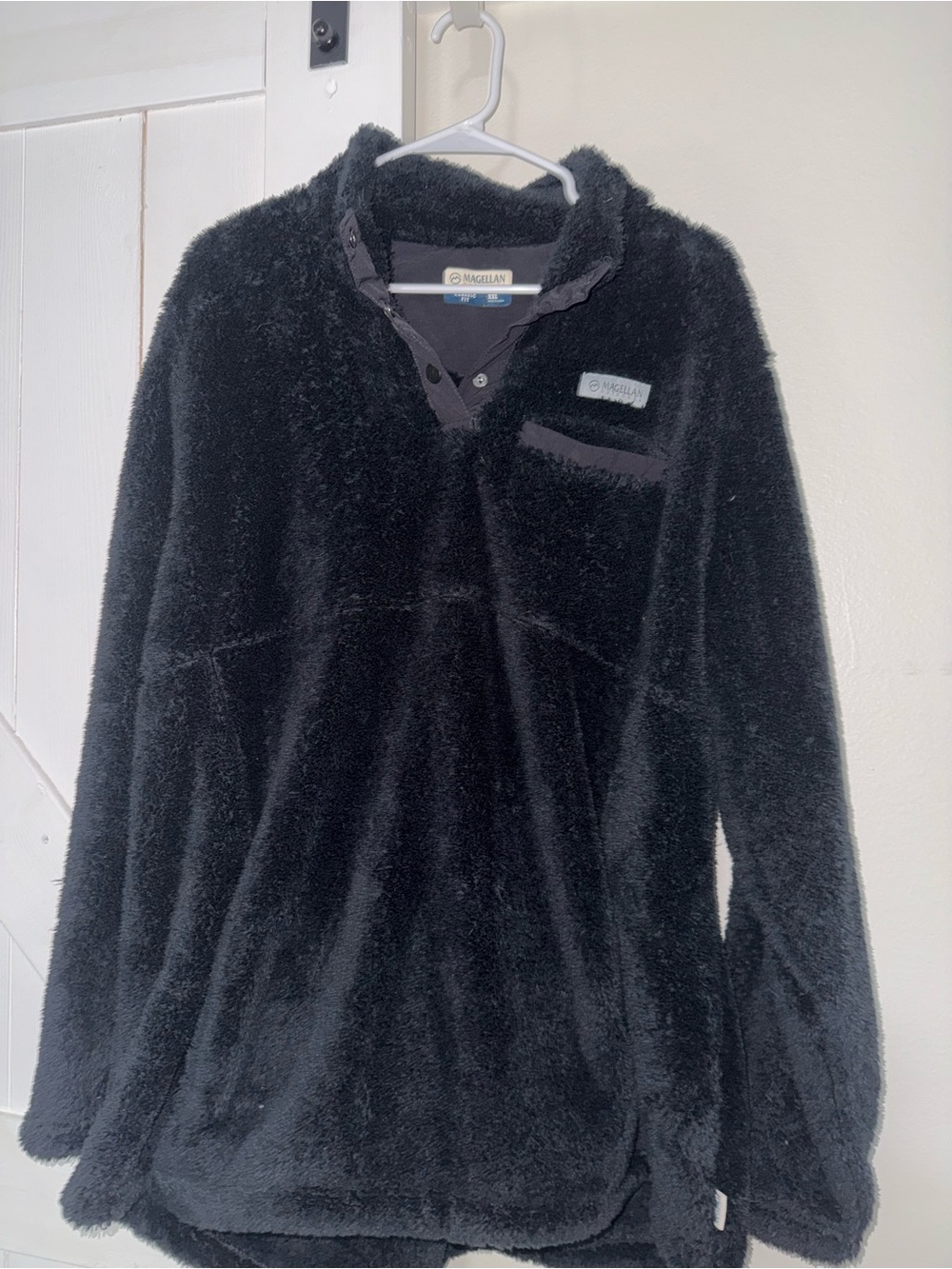 Magellan Outdoors Women's 2xl Black Plush Pullover Sweater